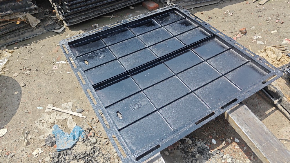 球墨鑄鐵井蓋生銹嗎？