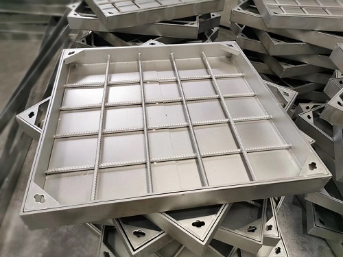 不銹鋼方形井蓋圖片，不銹鋼隱形井蓋圖片，不銹鋼裝飾井蓋圖片