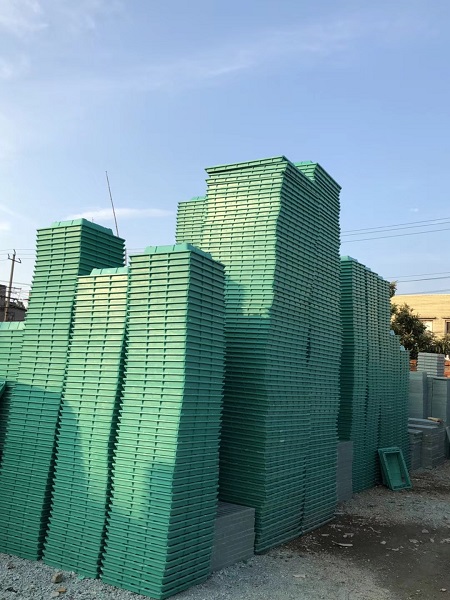 玻璃鋼復(fù)合井蓋