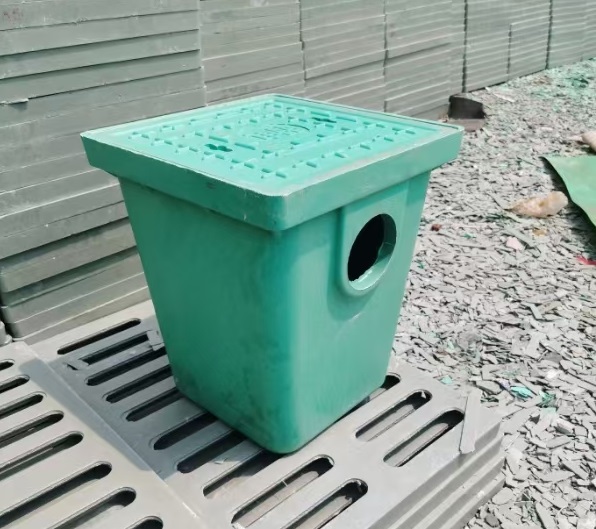 玻璃鋼井蓋套什么定額，玻璃鋼井蓋定額，玻璃鋼井蓋